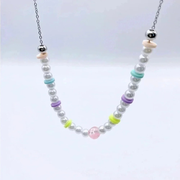 Pearl and colorful beaded necklace |Gold plated | Dainty Necklace| Custom Letter - Picture 3 of 5